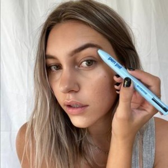 Alleyoop Other - Alleyoop Pen Pal 4 in 1 Makeup Pen